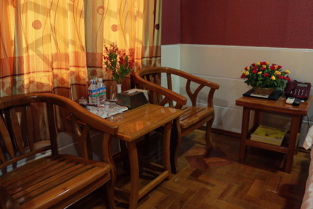 Hotel Shwe Pyi Tan Mandalay Exteriér fotografie