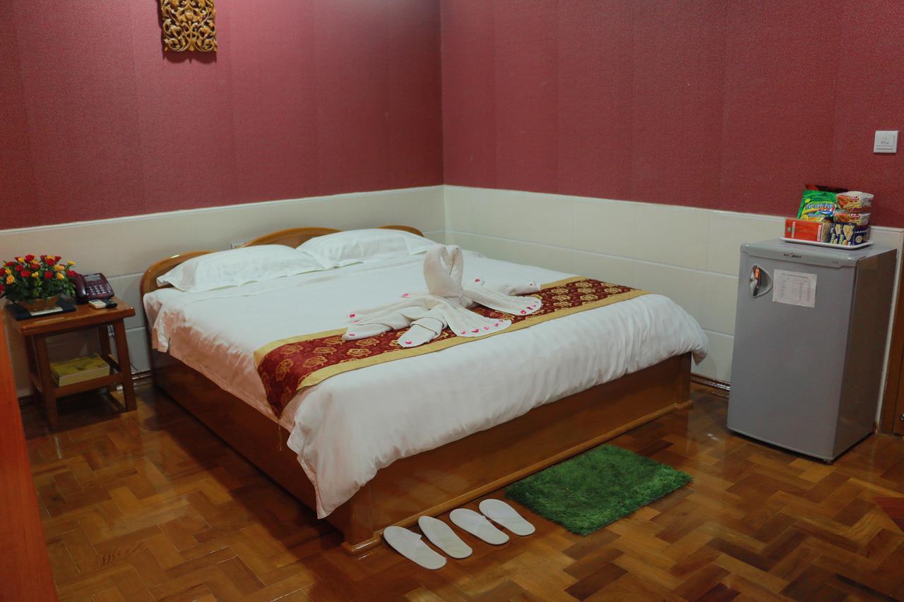Hotel Shwe Pyi Tan Mandalay Exteriér fotografie