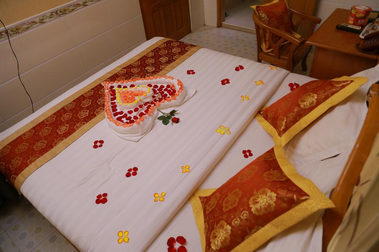 Hotel Shwe Pyi Tan Mandalay Exteriér fotografie