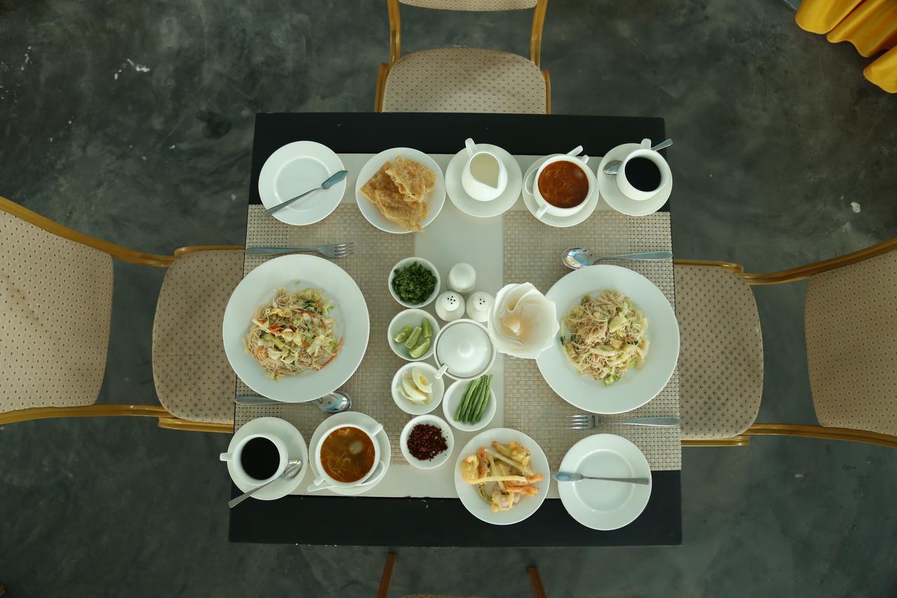Hotel Shwe Pyi Tan Mandalay Exteriér fotografie