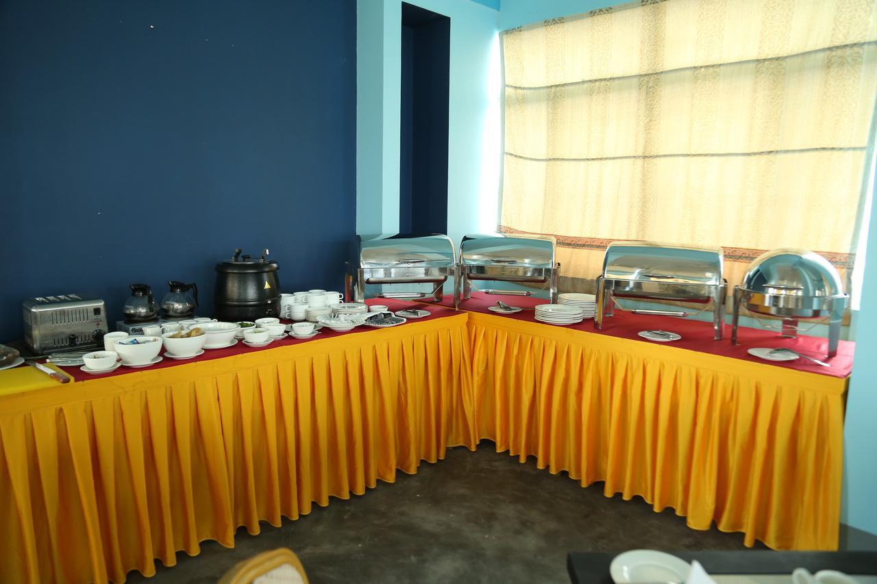 Hotel Shwe Pyi Tan Mandalay Exteriér fotografie
